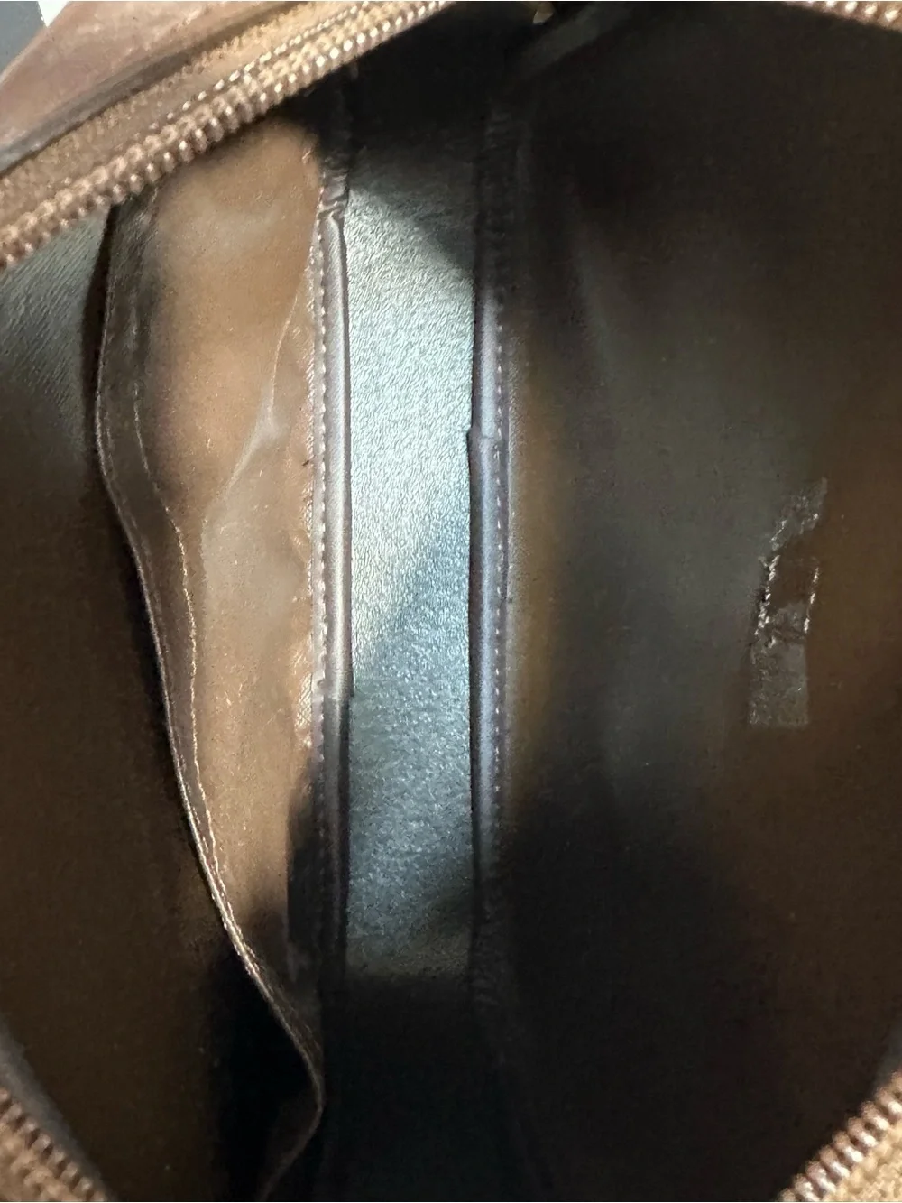 Vintage Burberry crossbody bag